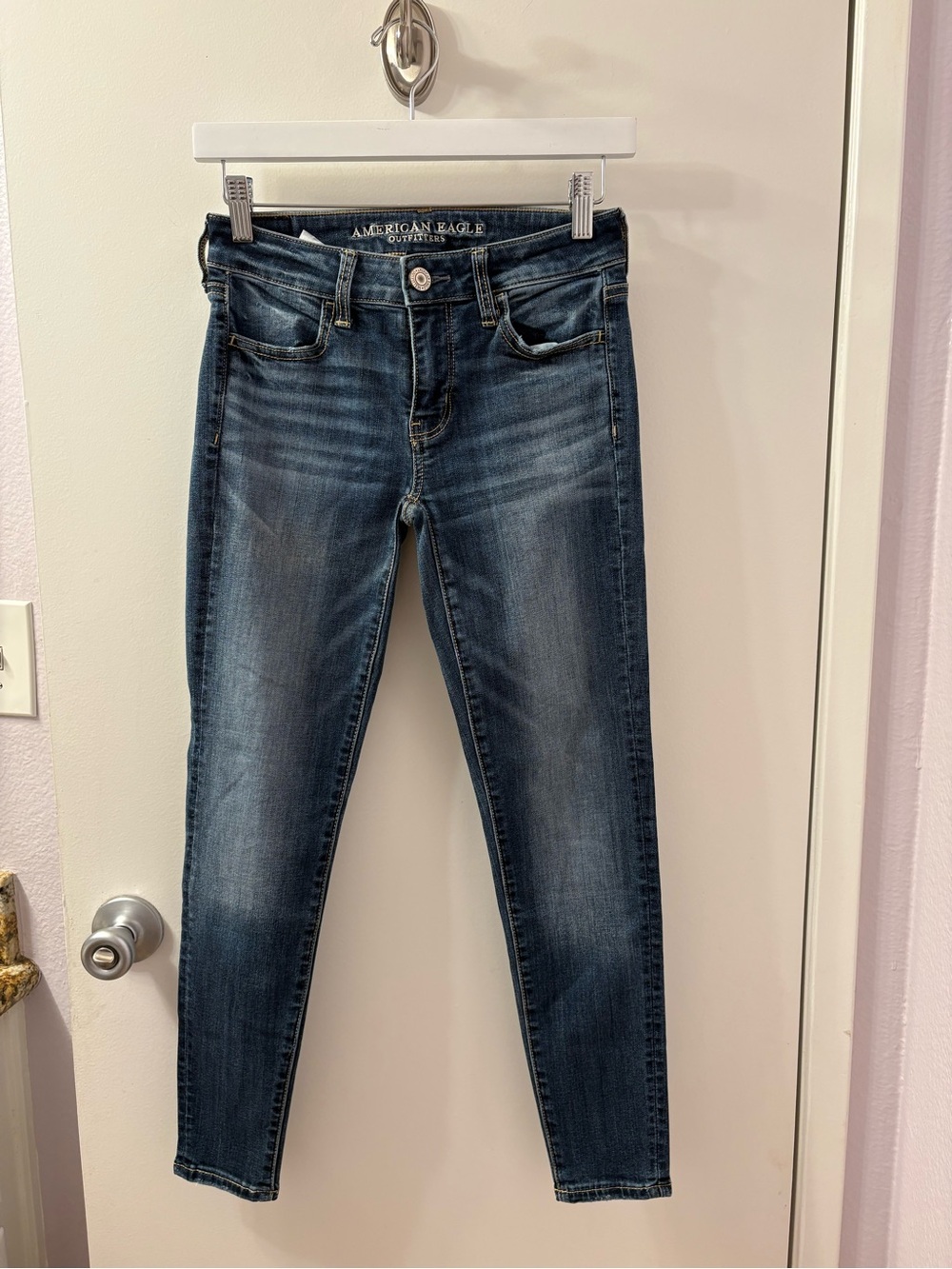 American Eagle Outfitters Women’s Dark Blue Skinny Jeans Size 0/Waist 14